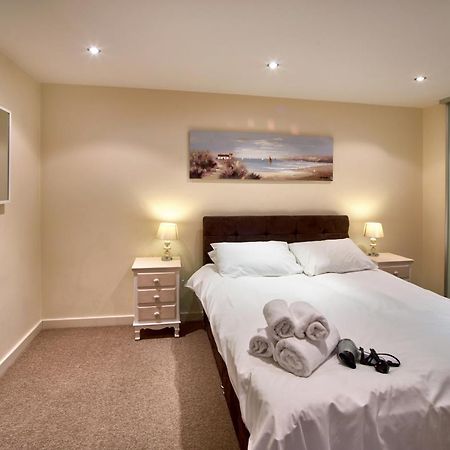 The Paramount, Swindon Extérieur photo