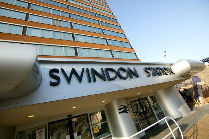 The Paramount, Swindon Extérieur photo